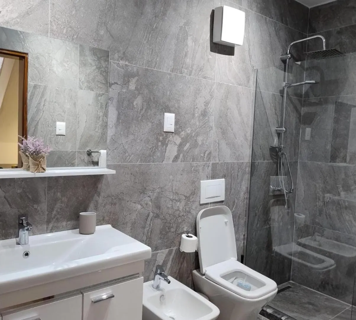 Vila Kurti Vlore Villa
